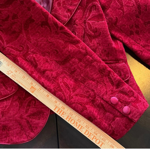Nine West & Company Red Embossed Velvet Blazer Lined Velour Paisley 10P Jacket - Picture 7 of 10